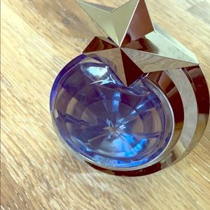 ANGEL BY THIERRY MUGLER